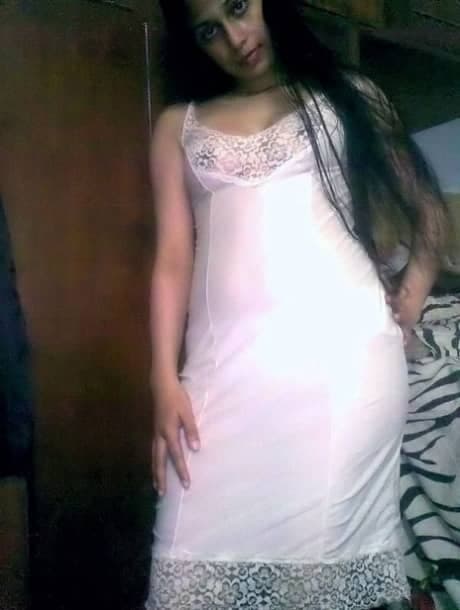 69 Expert Kritika - Escort in Pune - Photo 1 of 6
